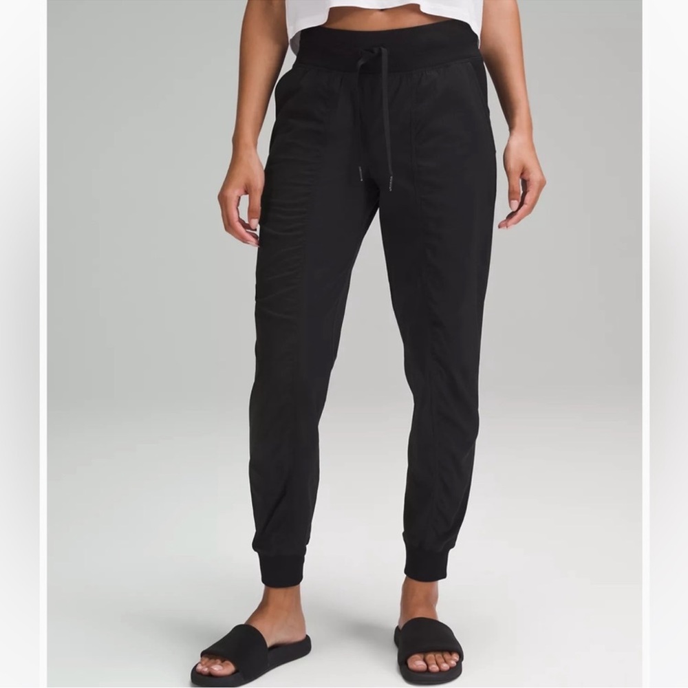 LULULEMON dance studio joggers